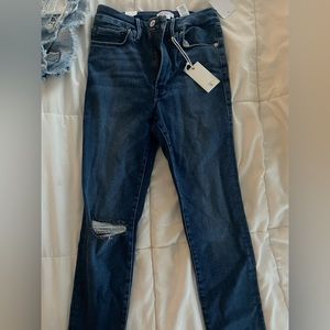 Always fit good American skinny jeans